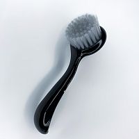 Щетка маникюрная круглая Черная 